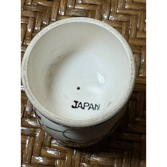 Vintage Hand-Painted Ceramic Egg Cup With Rooster & Floral Design Made In Japan - Picture 6 of 8